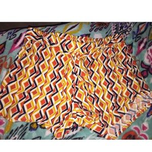 Front Tie Waist Shorts W/ Pockets 1X